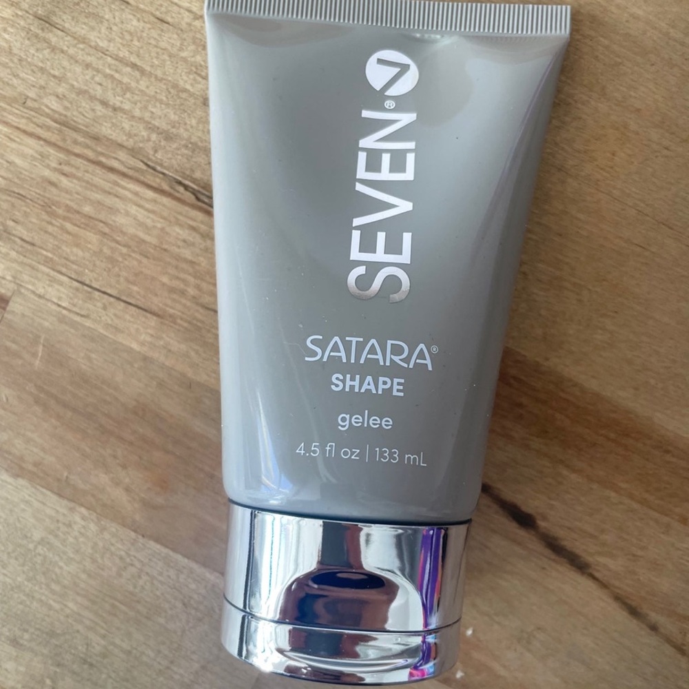 Seven hair gel